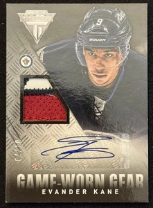Parche automático Panini Titanium 2013-14 equipo usado en juegos GA-EVK - EVANDER KANE 4/10 - Imagen 1 de 2