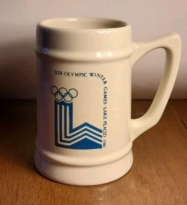 Taza de cerámica Stein 1980 XIII Juegos Olímpicos de Invierno Lake Placid taza coleccionable NY Foto 1 de 4