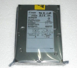 Seagate Cheetah 15K.3 73.4 GB,Internal,15000 RPM,3.5" ST373453LW Hard Drive - Picture 1 of 2