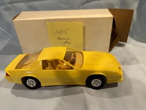 1985 CAMARO YELLOW PROMO NEW - Picture 1 of 3