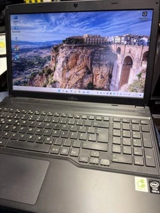 Business Notebook Fujitsu 15,6“ i5-4205M/16ram/256ssd/2gbNvidia/win11proNeu - Bild 1 von 9