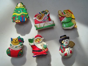 Christmas Wood Button Covers NONY New York set of 6 - Picture 1 of 4