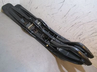 Ski Doo Grand Touring 550 Skis 2010 - Image 1 of 4