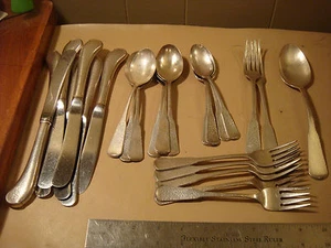 lot of 25 Oneida 1881 Rogers First Colony silverware forks knives spoons - Picture 1 of 10