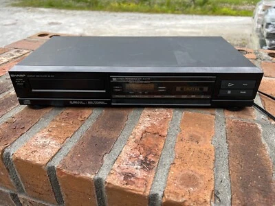 SHARP DX-670 CD COMPACT DISC PLAYER VINTAGE TESTED READ DESCRIPTION - Image 1 of 2