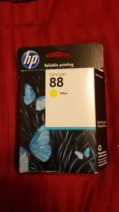 Cartucho de tinta HP 88 color amarillo GENUINO CADUCADO - Imagen 1 de 4