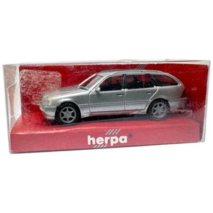 Herpa Mercedes Benz C180 T-Modell Silber 032391 - 1:87 H0 - INKgrafiX TOYS A332 - Picture 1 of 9