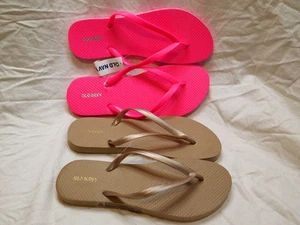 2 Stück Old Navy Flip Flops Strandsandalen für Damen braun pink Größe 8 NEU! - Bild 1 von 4