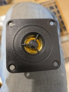 Pairs of NEW IN BOX Tweeters 2.5" 4 Ohm - Picture 1 of 4