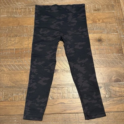Girls Spanx Size L Black Camo High-Waist Shaping Leggings - Image 1 of 4
