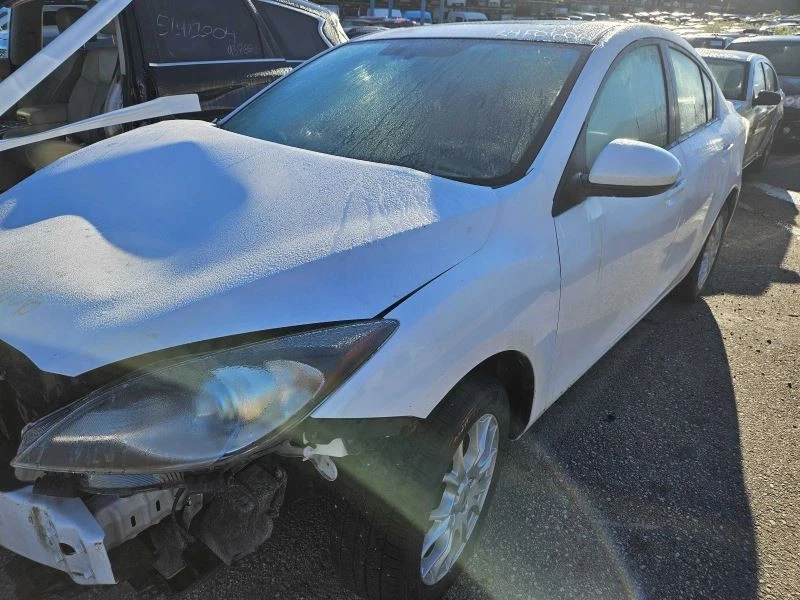 (LOCAL PICKUP ONLY) Roof Glass Only Fits 10-18 MAZDA 3 1892740 - Image 1 of 4