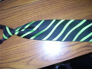USED Necktie Stripe Pretied - LIME SN815 - Picture 1 of 1