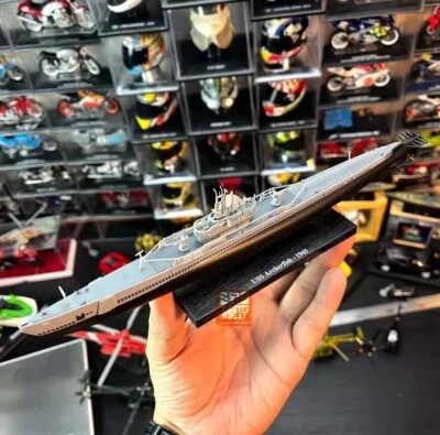 Modelo de submarino American Archer Fish 1/350 Foto 1 de 4