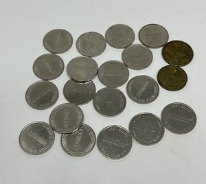 20 Vintage Arcade Tokens - Picture 1 of 3