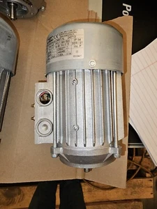 Motor Coel H63A4 Ac 0.13kw 1610rpm 200/220v-ac desgaste de estante SIN tapa eléctrica - Imagen 1 de 7