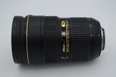 Lente Nikon AF-S Nikkor 24-70mm F/2.8 G ED AF IF (77), sem tampas (como está) - Imagem 1 de 4