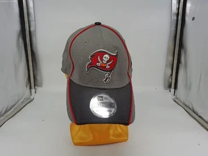 Tampa Bay Buccaneers NFL New Era Grayed-Out Neo 39THIRTY Flex Hat - Gray - Picture 1 of 9