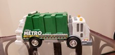  Tonka Lights & Sound Rescue Force - Metro Sanitation Department Garbage Truck 