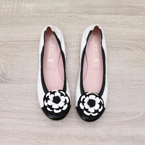 Pretty Ballerinas Shirley White Black Leather Ballet Flat Size EU 39.5, US8, UK6 - Picture 1 of 13