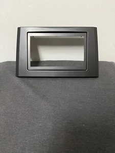 Metra 95-9225 Double DIN Stereo Installation Dash Kit for 2006-up Volvo XC90 - Picture 1 of 5