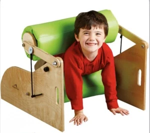 NEW Fun and Function Squeezer - SingleHug "Machine" for Kids Montessori Play - Picture 1 of 1