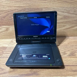 Reproductor de DVD portátil Sony DVP-FX930 9” probado funciona incluye batería. Sin mando a distancia - Imagen 1 de 5