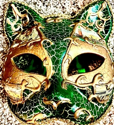 Masquerade Mask - Venetian Party - Mardi Gras - Costume - Cat - Gold/Green - Image 1 of 2
