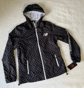 New Balance Womens Rain Jacket Windbreaker Size Medium All Over Print Black New - Picture 1 of 14