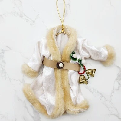 Bata de Papá Noel Árbol de Navidad Adorno Forrado de Piel Campanas de Plata Decoración Percha 5 pulgadas Foto 1 de 3