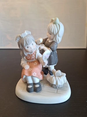 Pretty As A Picture “Getting Ready”  953040 Enesco - Image 1 of 4