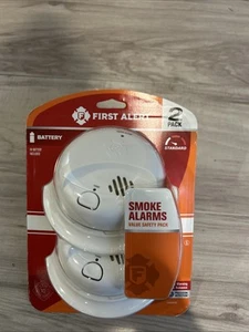 First Alert 2 Pack Battery-Powered Ionization Smoke Detector •SEALED • FREE SHIP - Picture 1 of 3