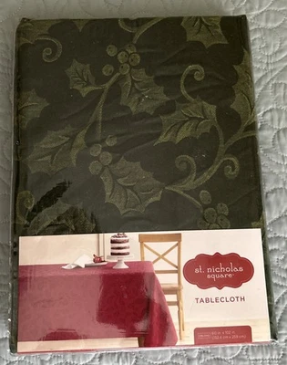 St Nicholas Square Holly&Berries  Oblong Tablecloth 60" x 102" New  - Image 1 of 3