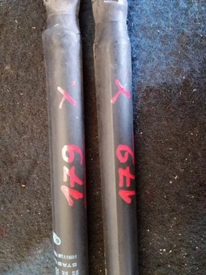 Barra Amortiguador Escotilla Post. SX LANCIA Ypsilon (Te ) 1.2 Oro Ber. 63e37a - Imagen 1 de 4