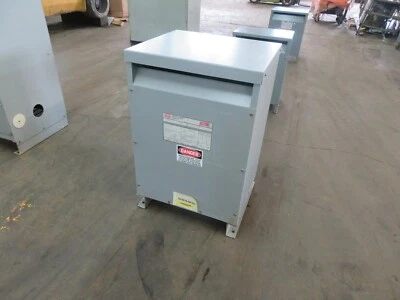 Transformador Federal Pacific FH27CFMD-3 27 kVA 3PH 60Hz 460V a 460Y/266 #16685 Foto 1 de 4