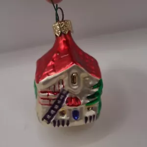 Adorno de Navidad de vidrio - casa con techo rojo - Imagen 1 de 4