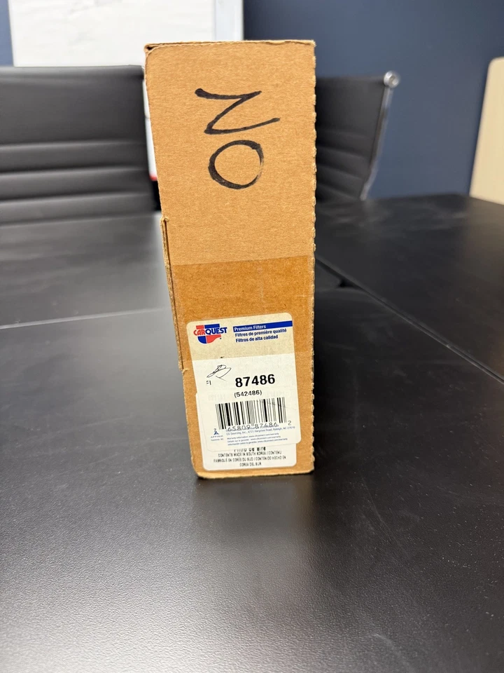 Air Filter Hastings AF1056 Carquest 87486 - Image 1 of 1