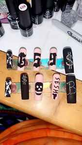 Luxury Press-On Nail Sets; Fully Customizable in Square,Coffin,Almond,Stiletto - Picture 1 of 1