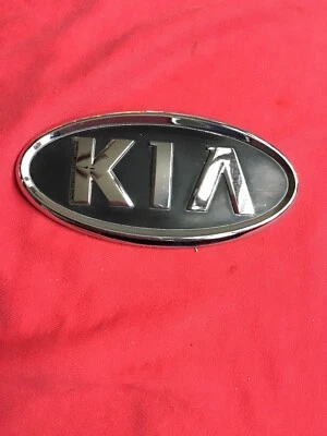 2008 KIA RONDO LX V6 TRUNK EMBLEM (108) Foto 1 de 4