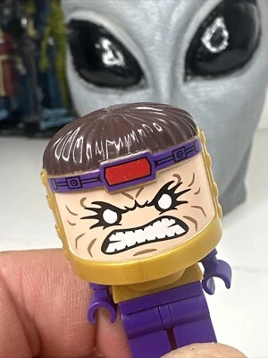 LEGO Minifigure MODOK M.O.D.O.K Marvel Avengers 76018  2014 Hulk Lab Smash Sh101 - Image 1 of 4