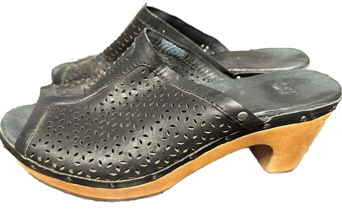 Sandali da donna UGG Australia Ansel Sand US 10 pelle nera indossati una volta!