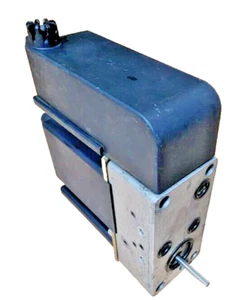 DANFOSS 155G4054, PVE Module 24Vdc for PVG60 / PVG120 Ser, 0 - Picture 1 of 17