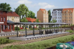 N Scale Buildings - 14481 - Platform - Kit - Picture 1 of 6