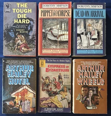 Bantam Pocket Book Lot Of Six Bantam Books 1950s-70s - Dorothy Simpson...VG+ - Image 1 of 4