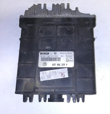 037 906 259 M ecm ecu ordenador 1997 Volkswagen VW Golf Foto 1 de 4