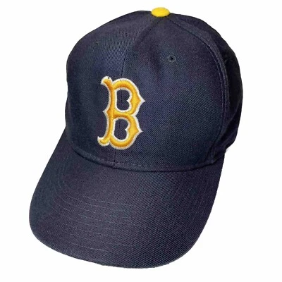 Vintage New Era NCAA UCLA Bruins Logo Fitted Men’s 7 1/8 Hat 90’s Wool Blend Cap - Image 1 of 4