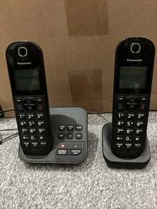 Panasonic KX-TGC420E Digitales Schnurloses Telefon X 2 mit Anrufbeantworter Schwarz - Bild 1 von 6