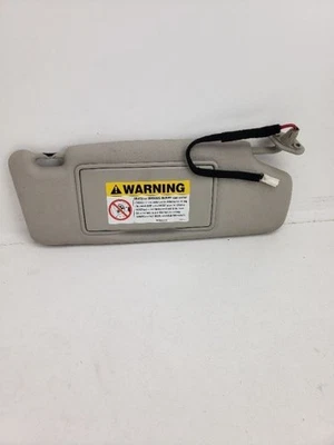 Passenger Sun Visor With Illumination Fits 04-06 VOLVO 40 SERIES 380104 - Image 1 of 4