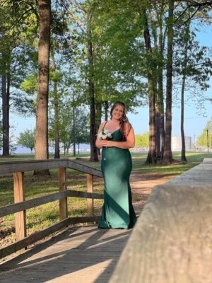 Vestido de baile temático Mardi Gras talla 10 Foto 1 de 2