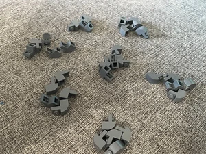 Lego 33 Dark Bluish Gray Slopes Curved 2 x 1 x 1 1/3 with Recessed Stud 6091 - Picture 1 of 5