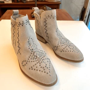 NEW Sbzcca Vintage Collection Studded Suede Ankle Boots SZ 9 Western Boho - Picture 1 of 11